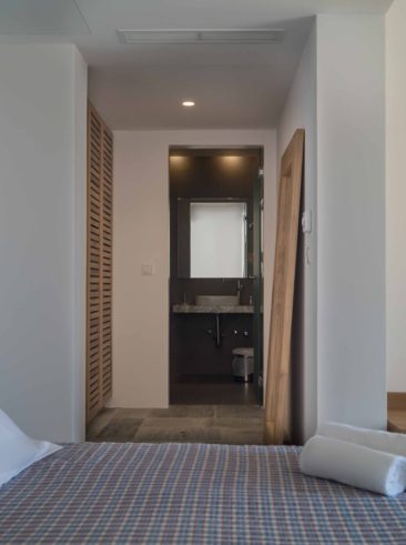 semeli-deluxe-bathroom